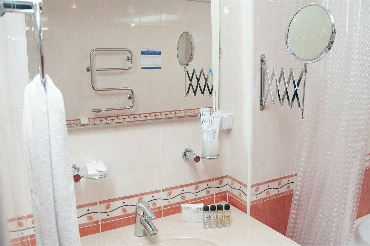 Фотографии номера Люкс в Гостинице Историческая гостиница Калуга Калуга