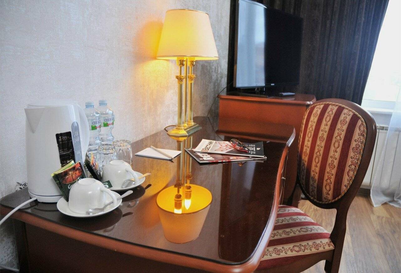 Фотографии номера Комфорт двухместный номер с двумя кроватями в Гостинице Историческая гостиница Калуга Калуга