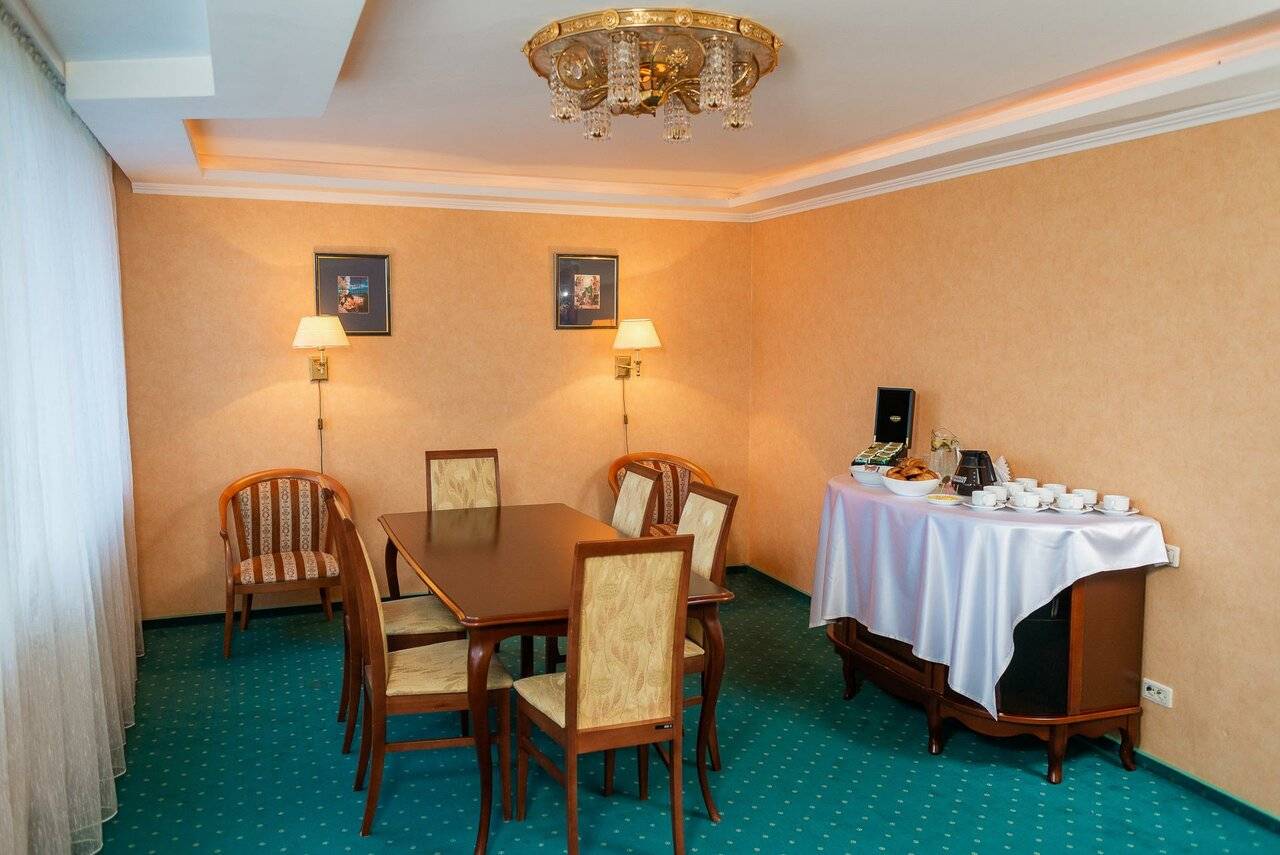 Фото Гостиницы Историческая гостиница Калуга Калуга 178